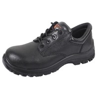 Lightyear Pioneer Black Safety Shoes